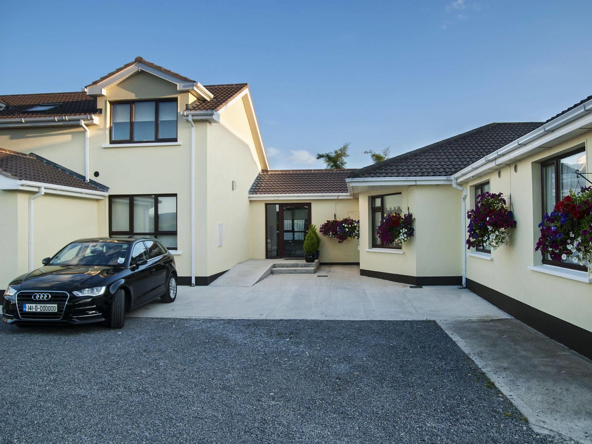 Hillview Self Catering Apartamento Lusk Exterior foto